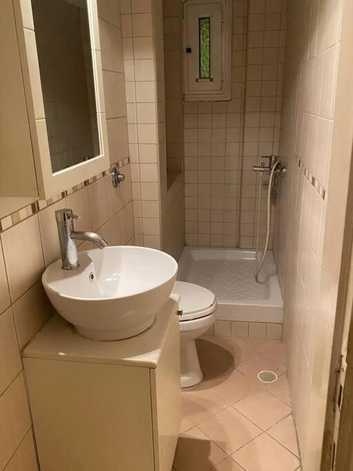 Cute 2Bdrm In Salonica Center 아파트 외부 사진