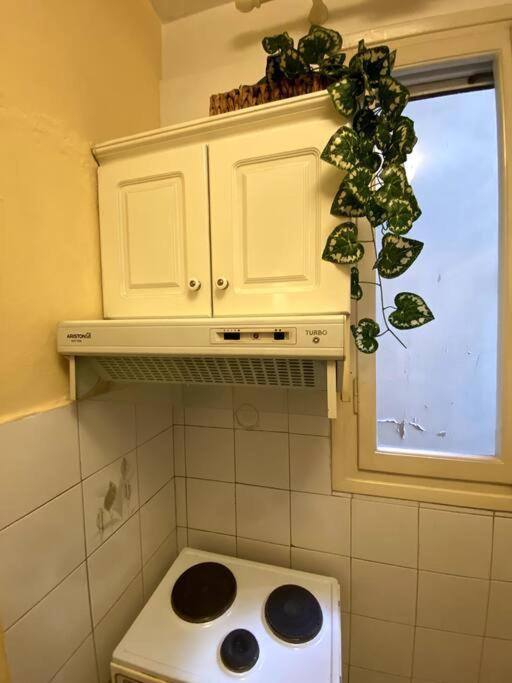 Cute 2Bdrm In Salonica Center 아파트 외부 사진